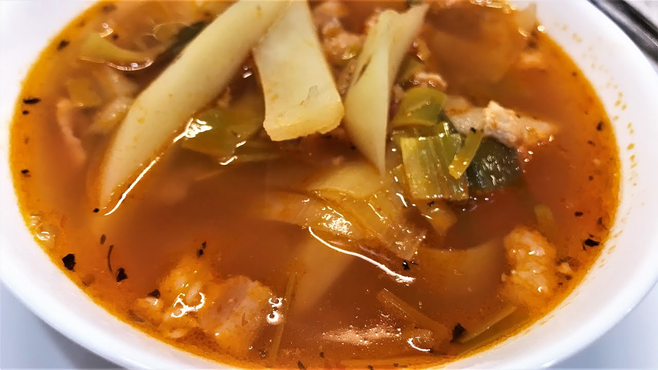 Sopa de Papa, Poro y Tocino, rica y super fácil!