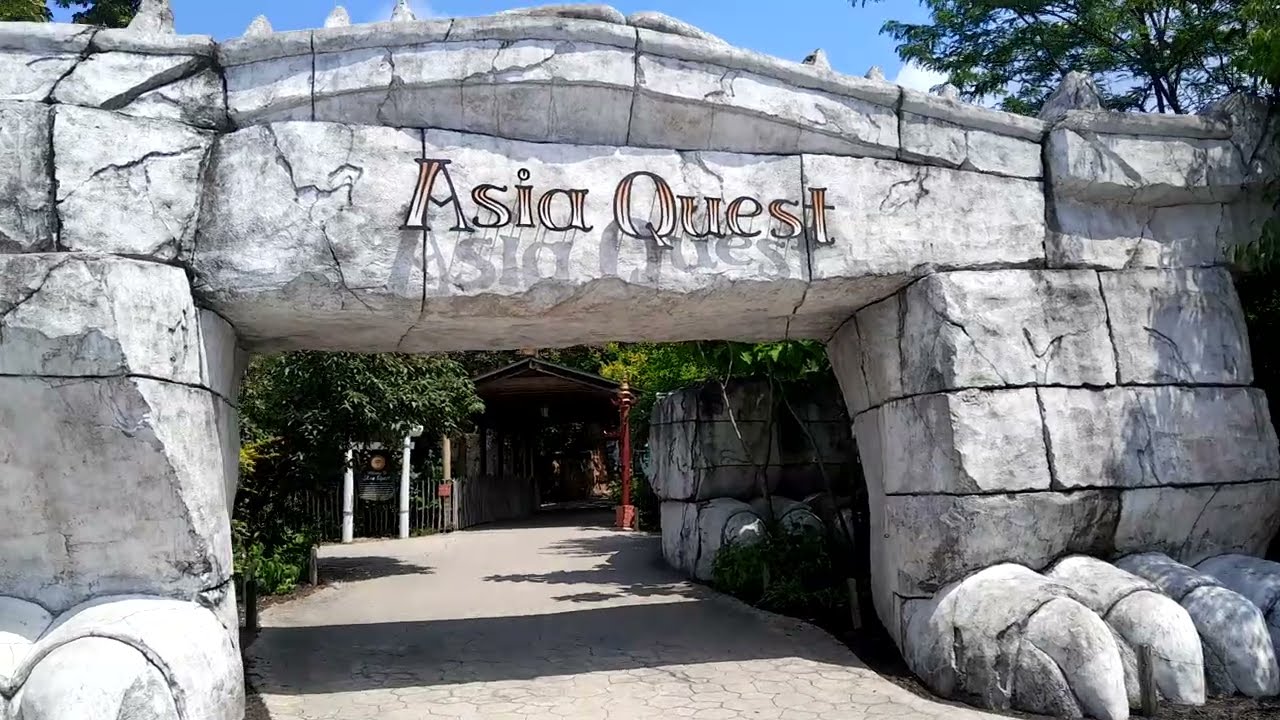Waking down to Ohio Zoo in America
