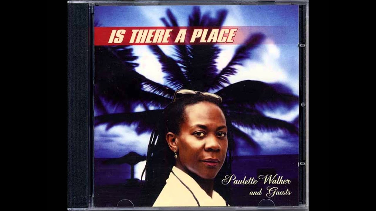 Paulette Walker - Chucky's In Love