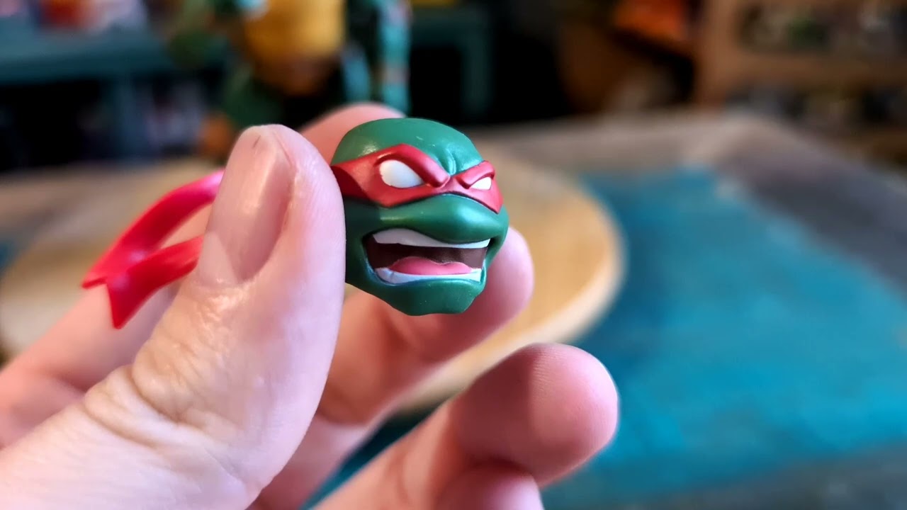 TMNT Raphael 2003 Ultimates Super 7 Ninja Turtles Figure Opening