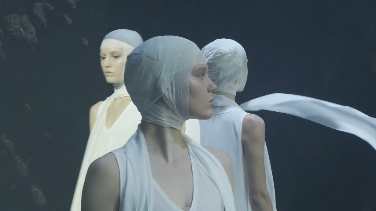 Everything Everywhere All at Once  DAVIDE DIODOVICH