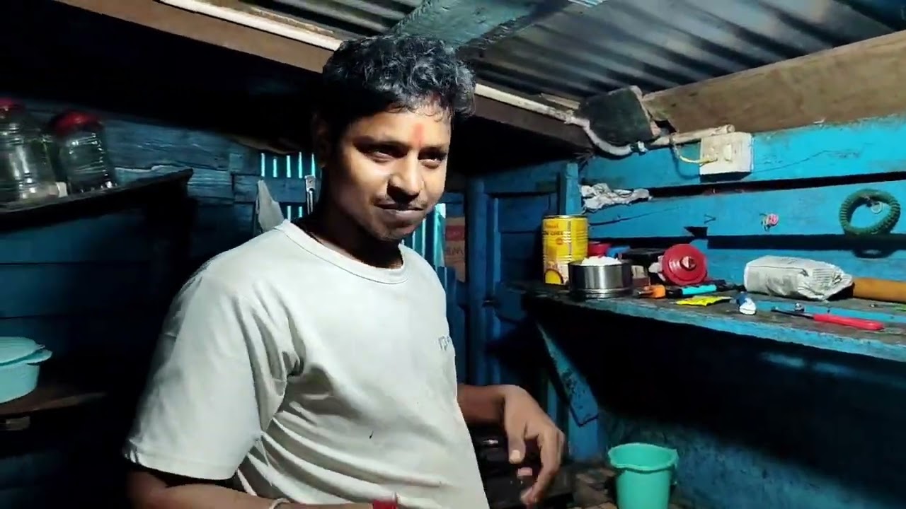Aaj ghar mein apka bhai ata mix karega 
