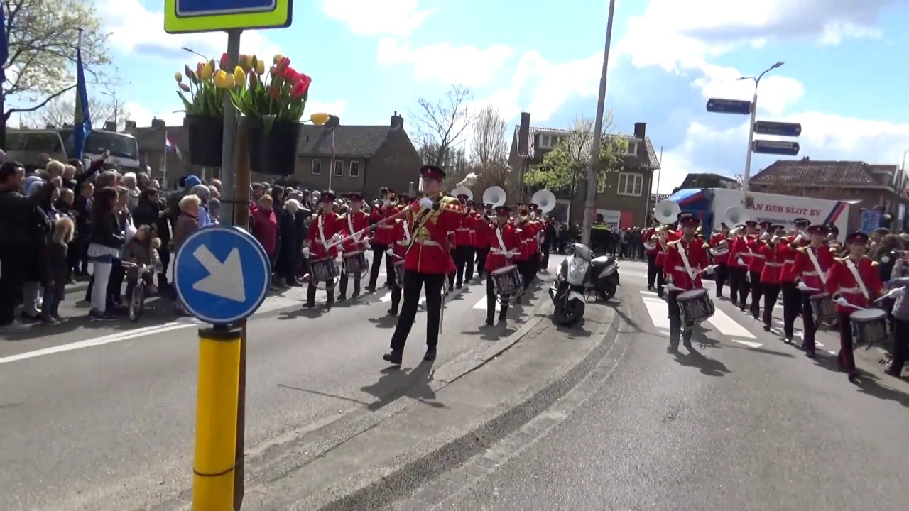 #Stayhome Flashback time part 67: Bloemencorso Bollenstreek 2019 Flora band