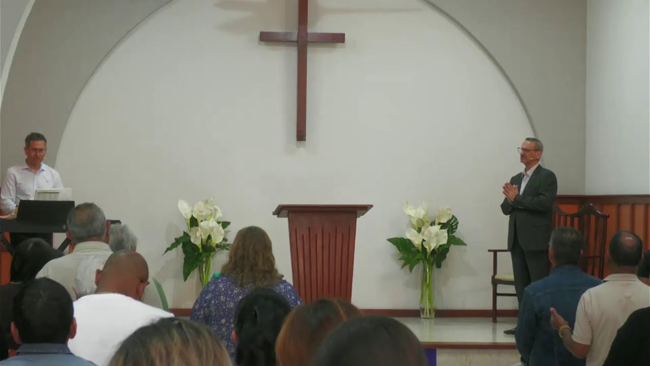 Pr. Andrés G. Medina. Adoremos