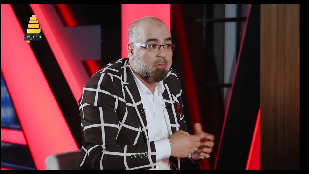 شاهد ماذا  فعل الشاعر عباس عبدالحسن عند رؤينه مقتدى الصدر ؟