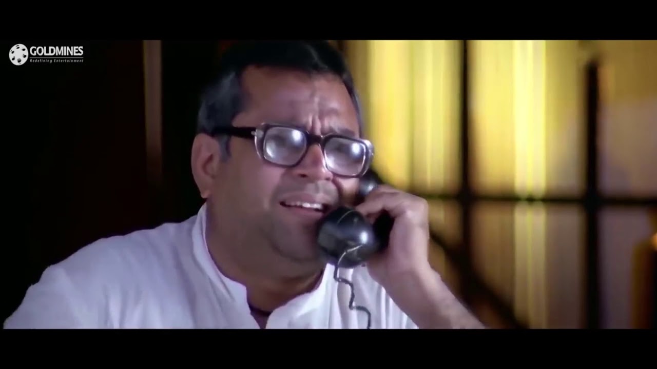 परेश रावल की ज़बरदस्त कॉमेडी - Hera Pheri - Best Comedy Scene - देवी प्रसाद घर पर है