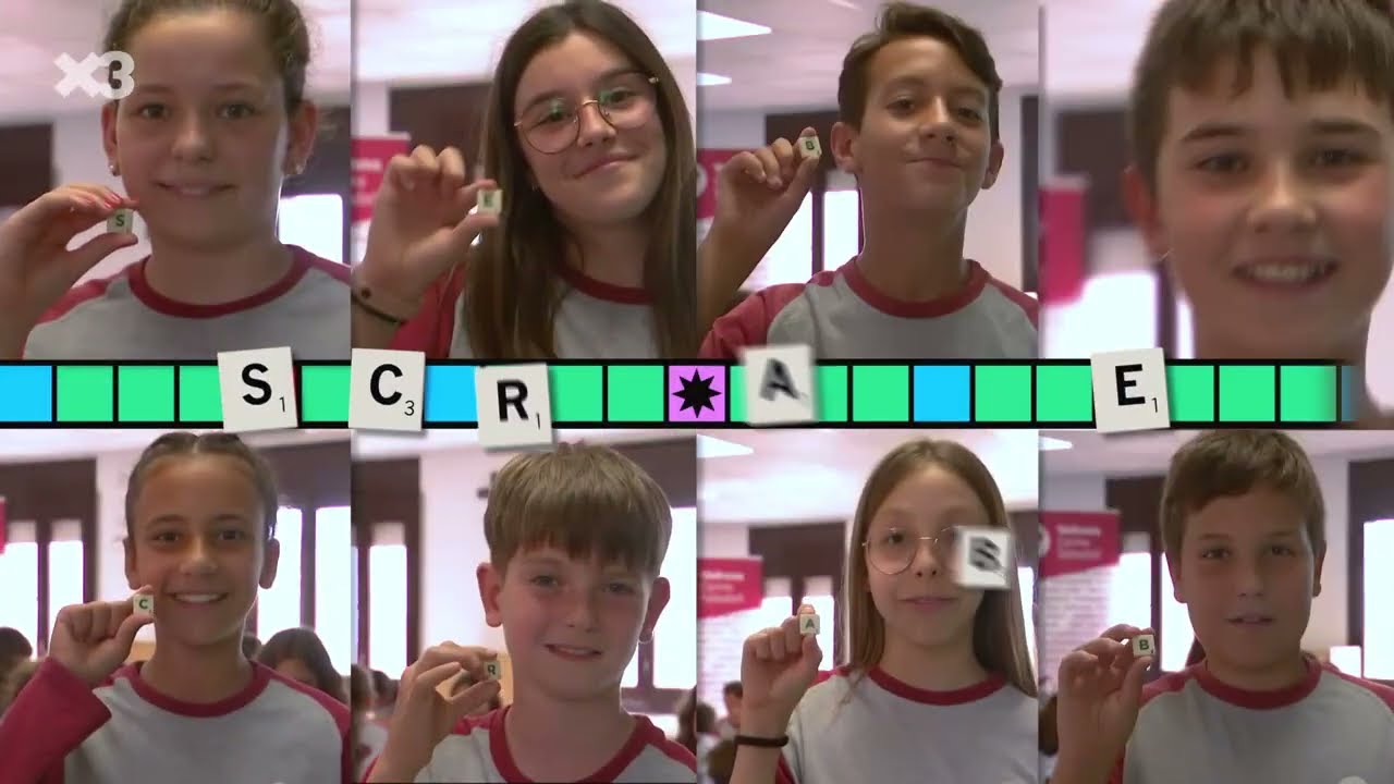 Entrenant per al campionat de Scrabble
