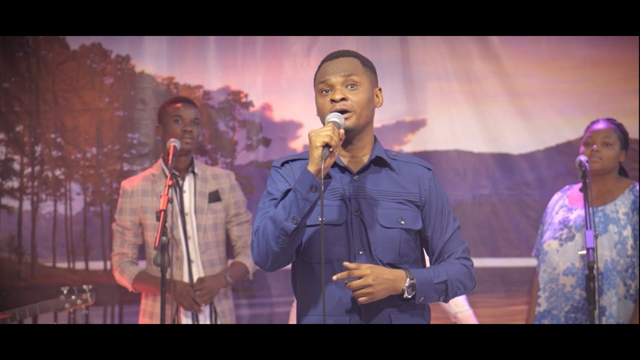 SIMPLEMENT COMME CA - Fr Passy TSHIBAMBA
