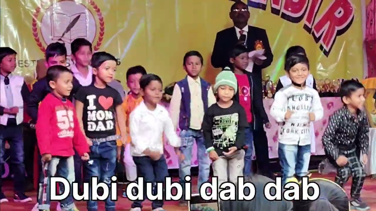 Chhota Baccha Jaan ke gane me Ambika ne dance kiya | Dubi Dubi dab dab | Ambika aj