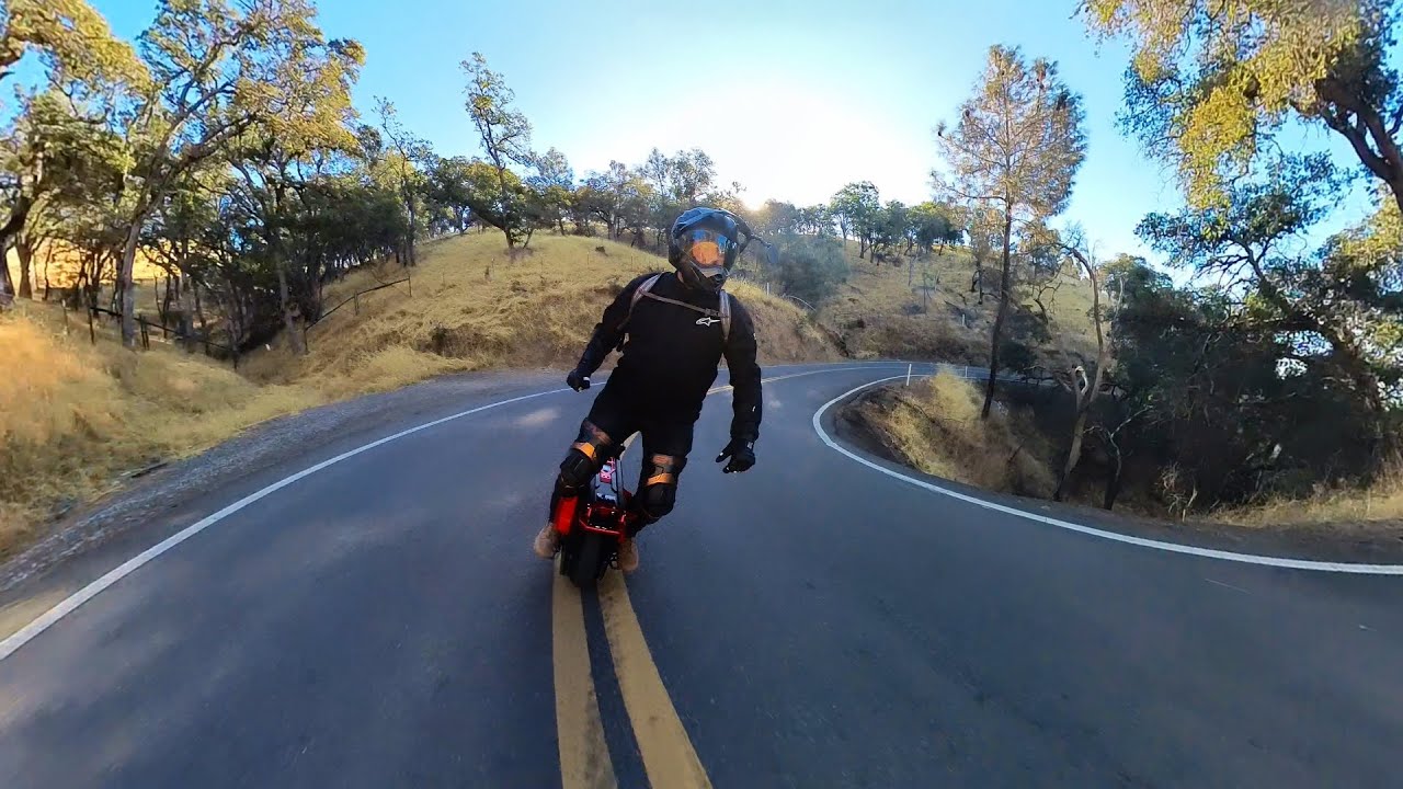 Commander GT Pro Plus  &ndash;&nbsp;Just Riding