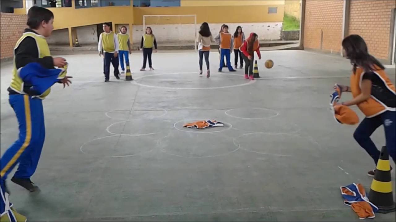 BASQUETE - Jogo da Velha Humano