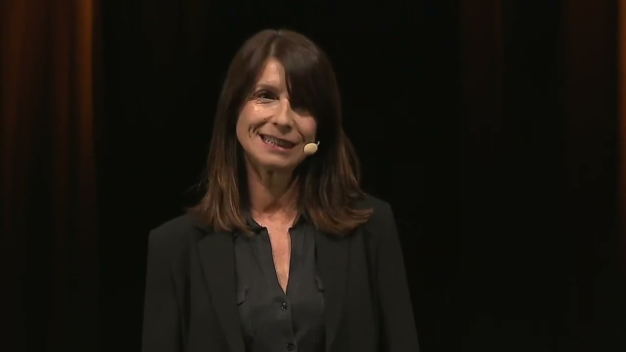 Femmes oubliées : Des puissants modèles | Patricia Chaira | TEDxReims