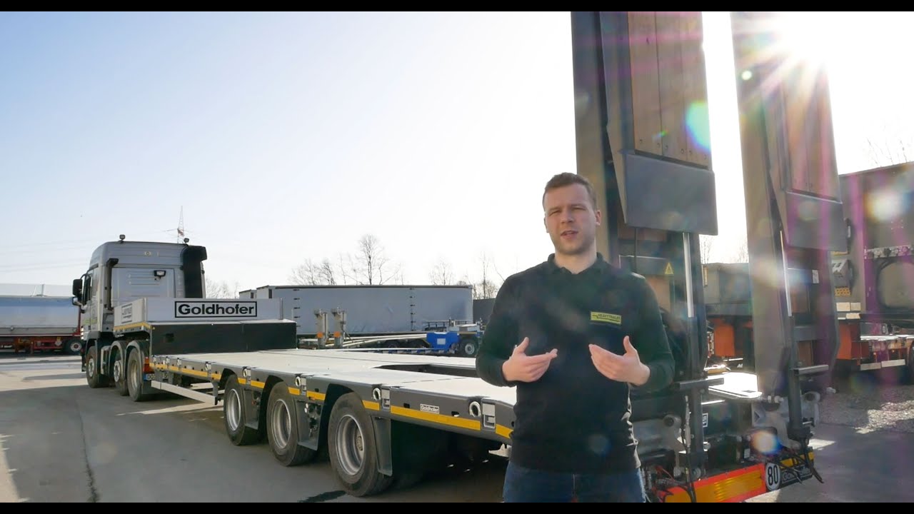 Ein echtes Goldst&uuml;ck: Goldhofer 3-Achs-Tele-Semi Stepstar mit Rampen