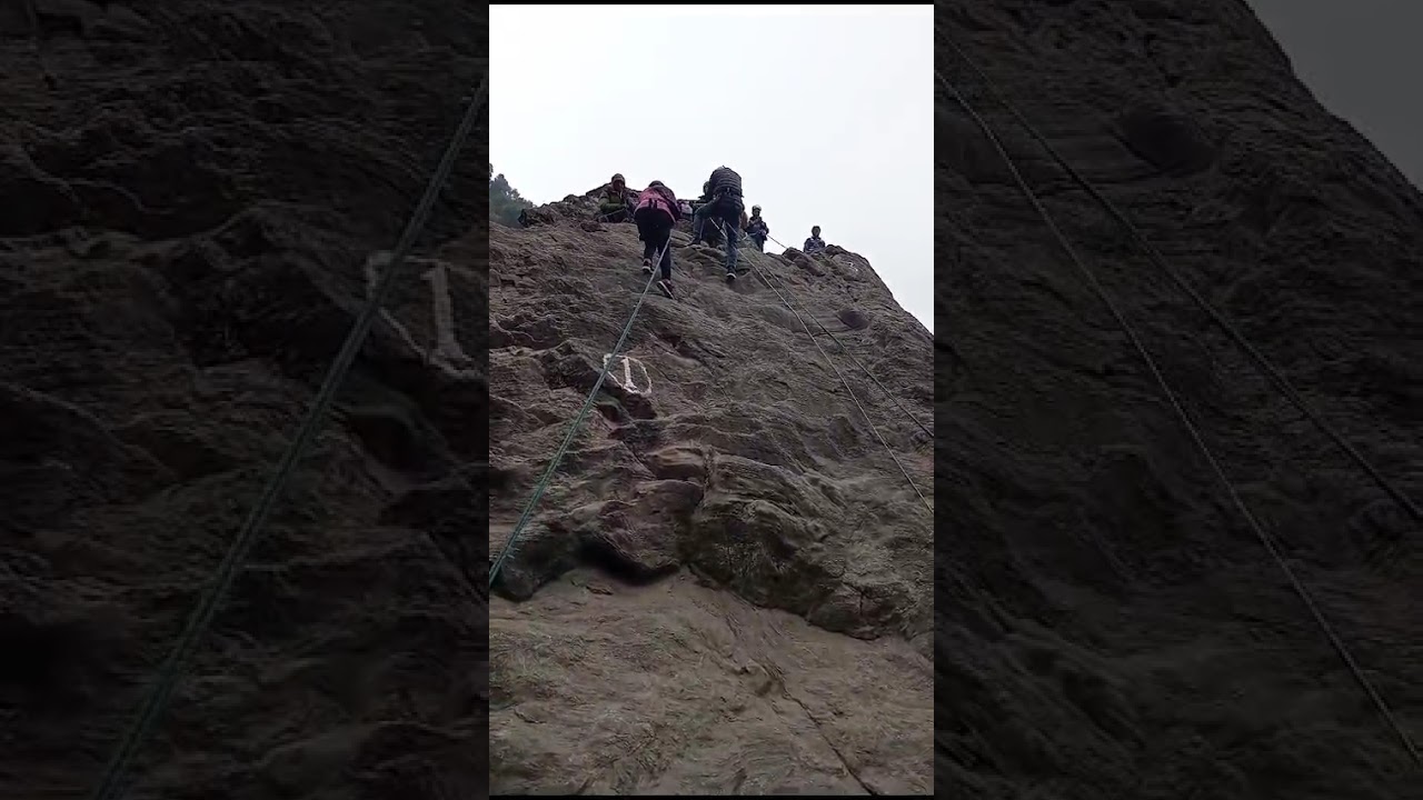 Tenzing rock in Darjeeling...😆 #s