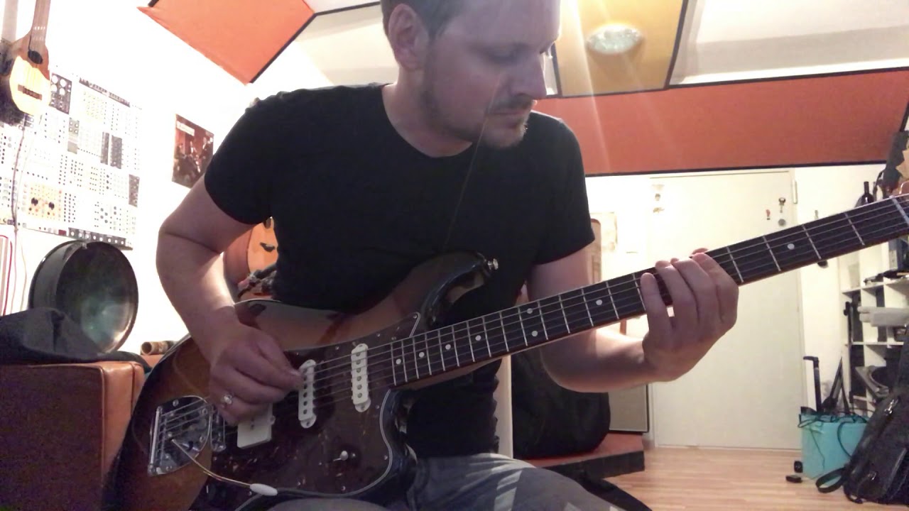 Twin Peaks on a Fender Bass VI