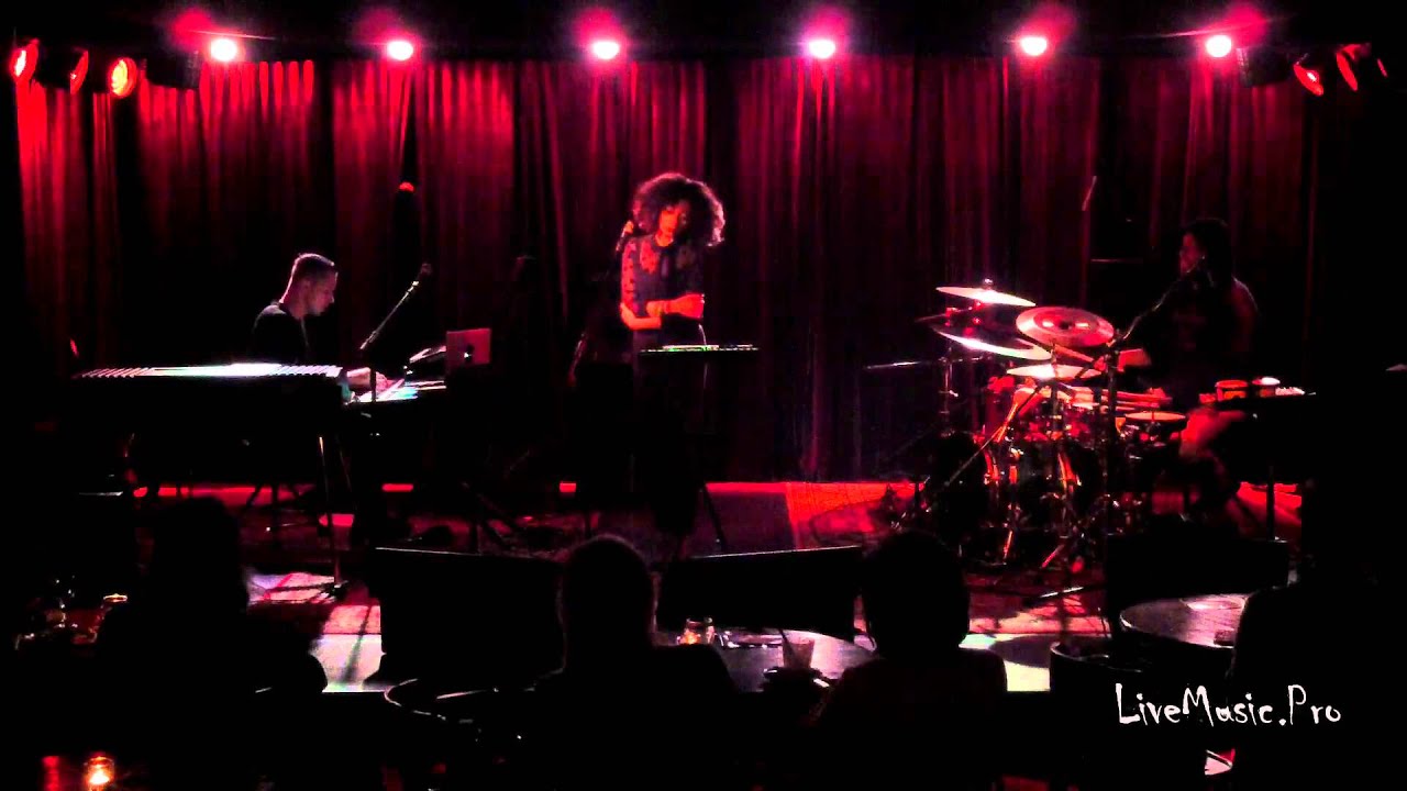 Michael Braun Ensemble - Don't stop little one (Live)
