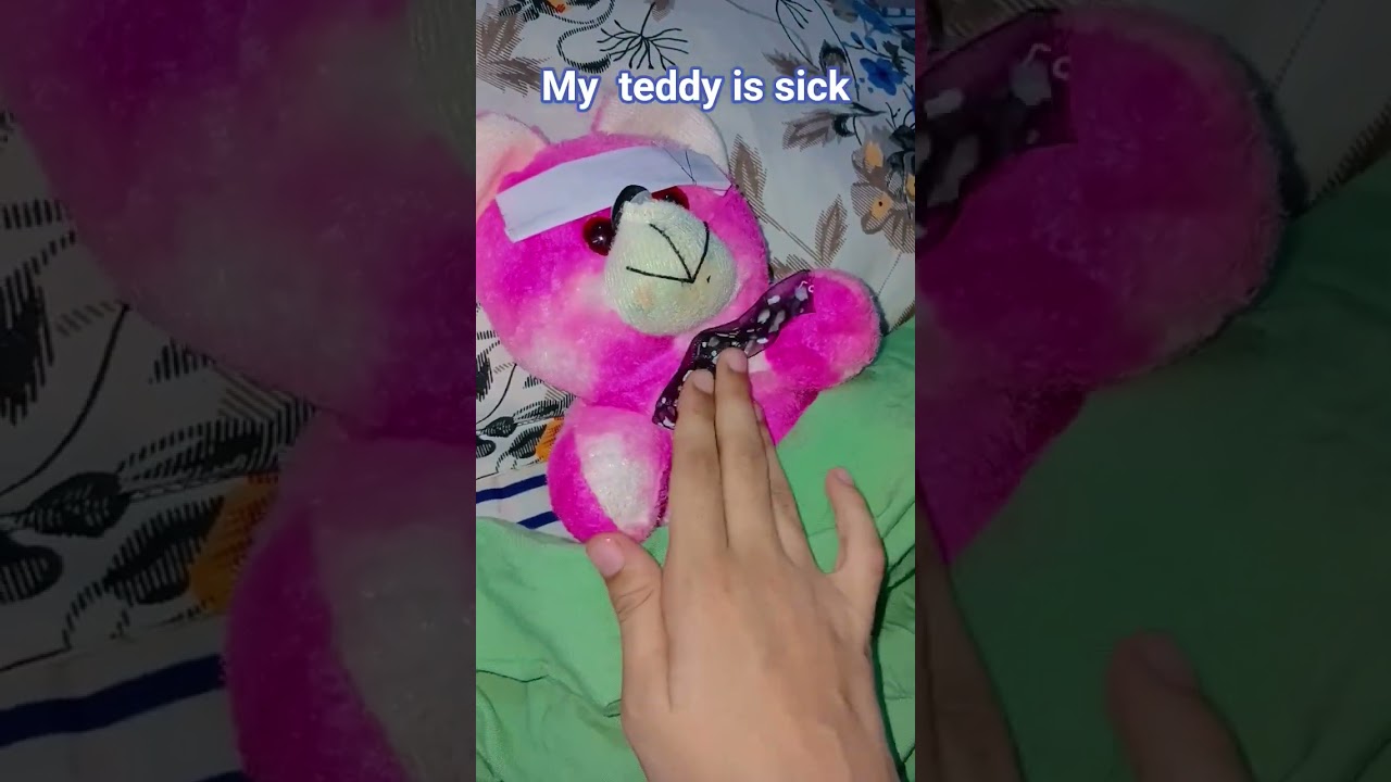my poor teddy bear is sick 😫 l have to give him medicine 💊 #teddy# bear #short# viral video 😣😷