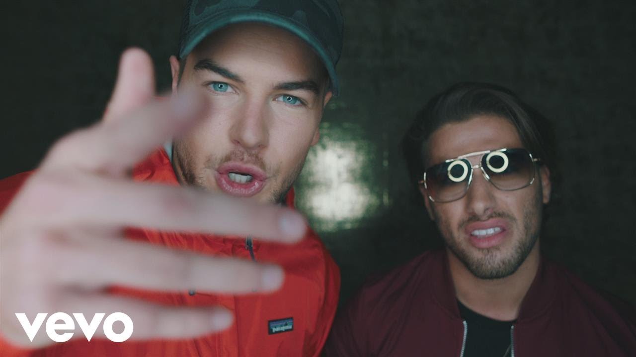 Chris & Kem - Little Bit Leave It (Official Video)