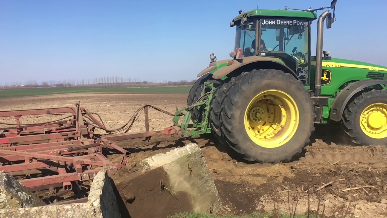 Szántás Elmunkálás John Deere 8220 *2020*