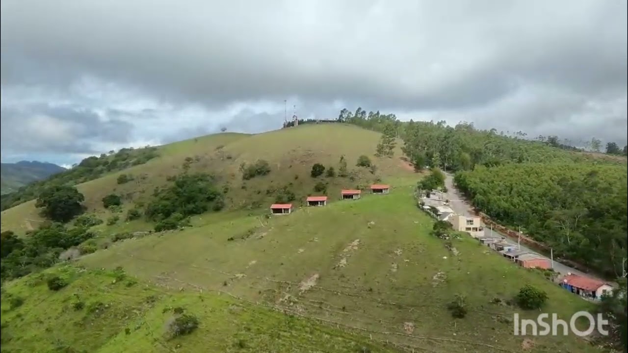 Dji neo nas alturas de Salesópolis 