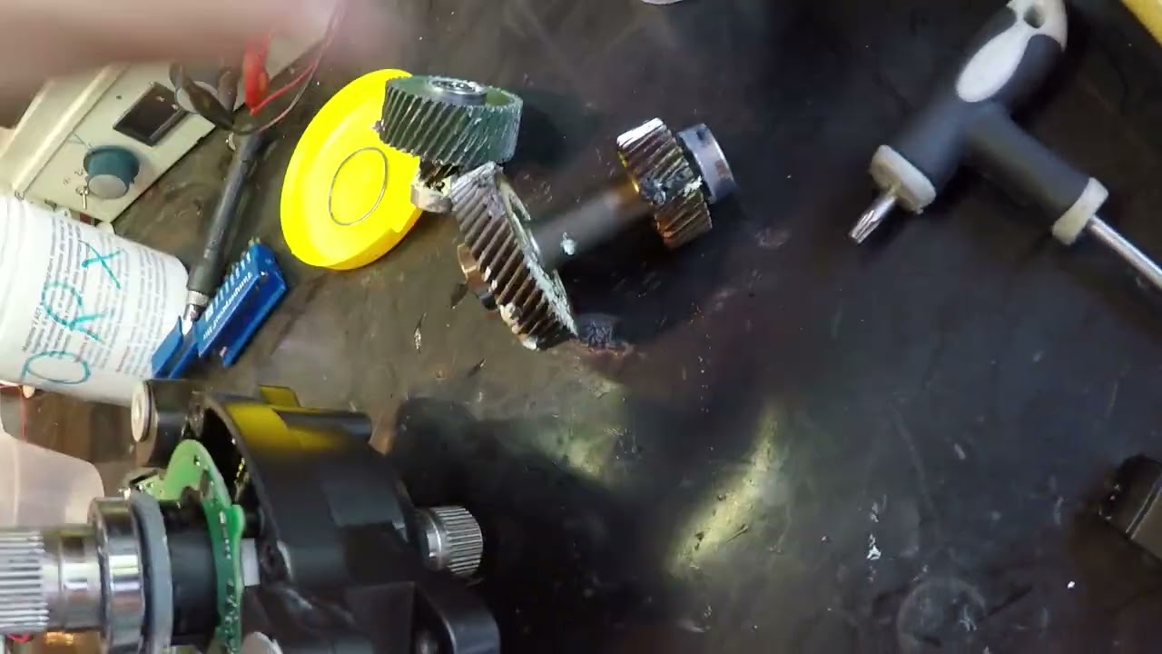 Motore Shimano Ep8 controllo cuscinetti rumorosi