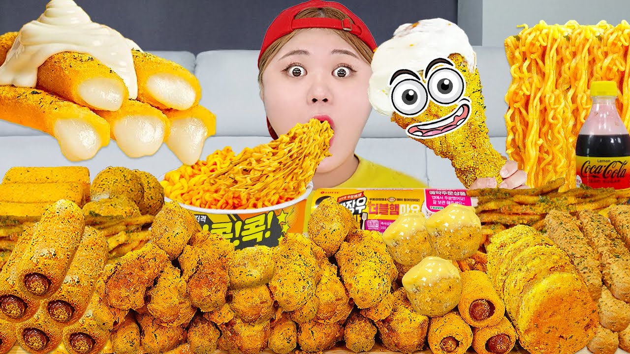 MUKBANG BHC🍗FRIED CHICKEN BBURINKLE NOODLES EATING SOUND by HIU 하이유
