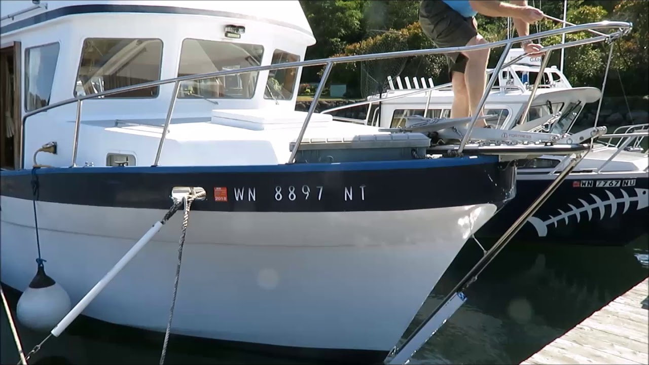 DOCKSTAR Bow Thruster is Easy to Deploy & Retract