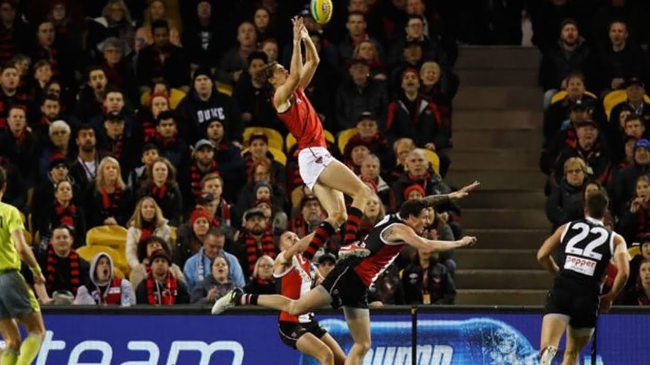 A Short Compilation of Essendon’s Greatest Marks!