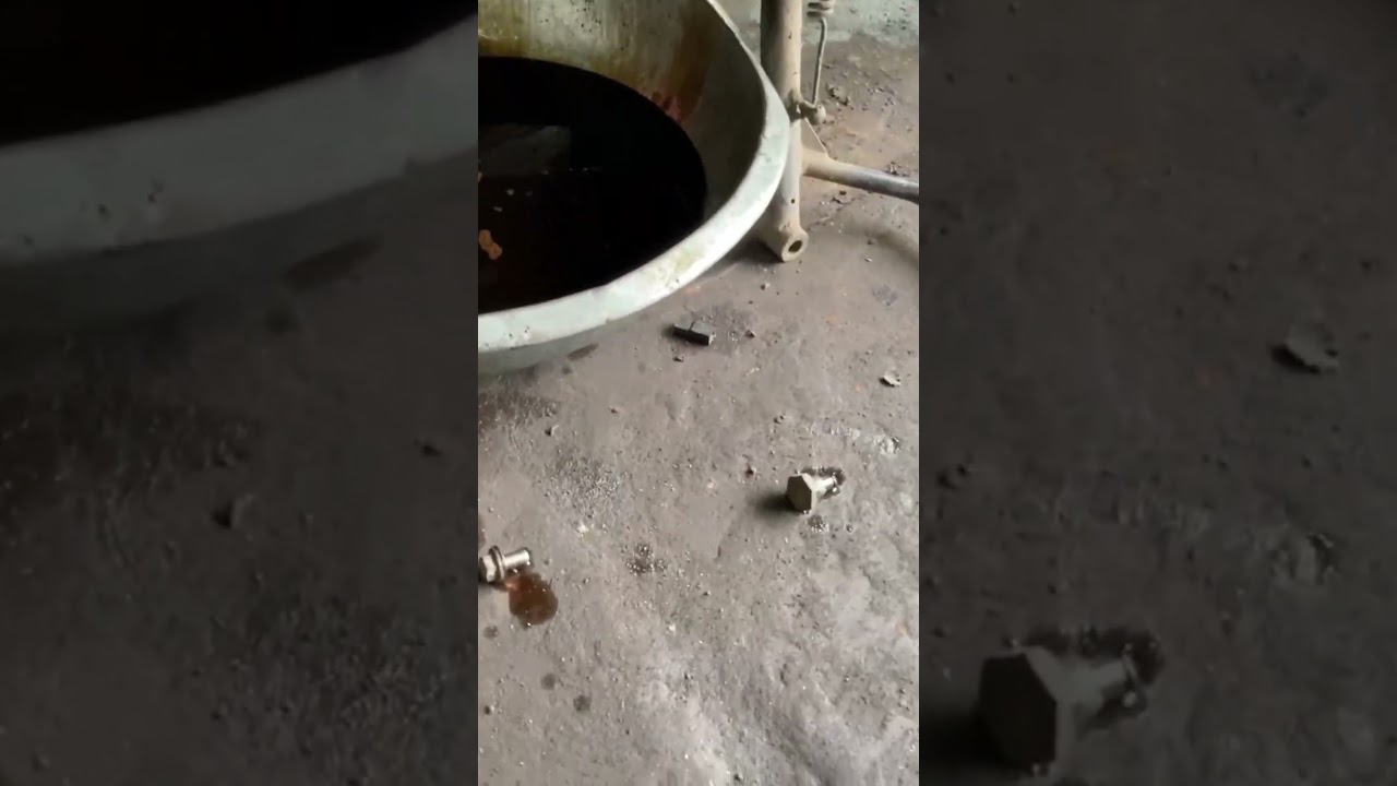 How to Drain engine oil completely | bullet engine oil drain bolts | #royalenfield #bulletlover