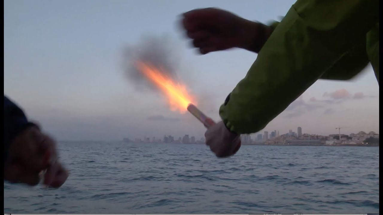 להיות סקיפר ~ פרק  7 ≈ סימוני מצוקה ופירוטכניקה