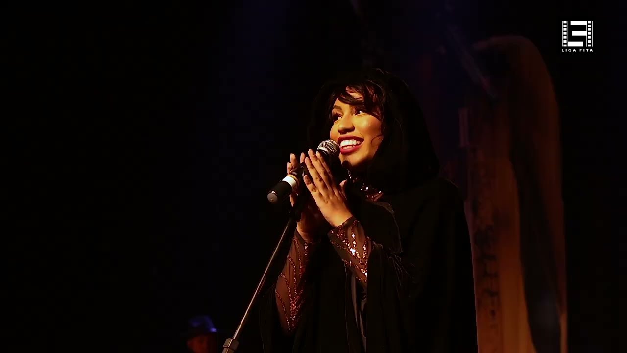 Talita Cipriano cantando I Will Always Love You de Whitney Houston