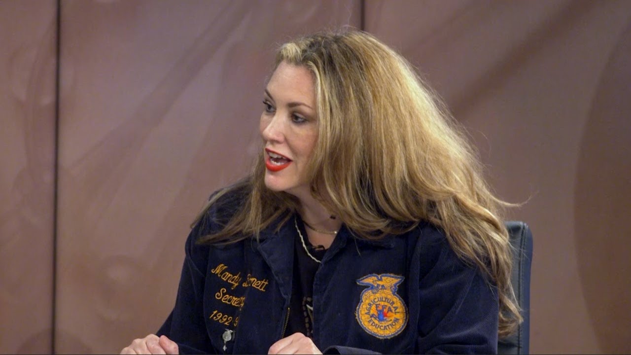 Mandy Barnett is a woman who can do it all!