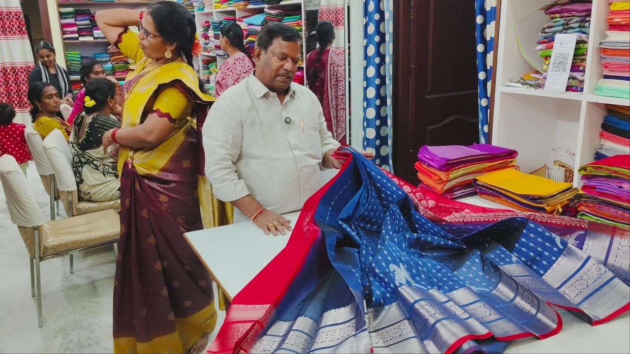 మంగళగిరి పట్టుచీరలు హోల్సేల్ గా తీసుకోవాలనుకుంటున్నారా రాము హ్యాండ్లూమ్స్ ని ఒకసారి విజిట్ చేయండి👌👍🎉