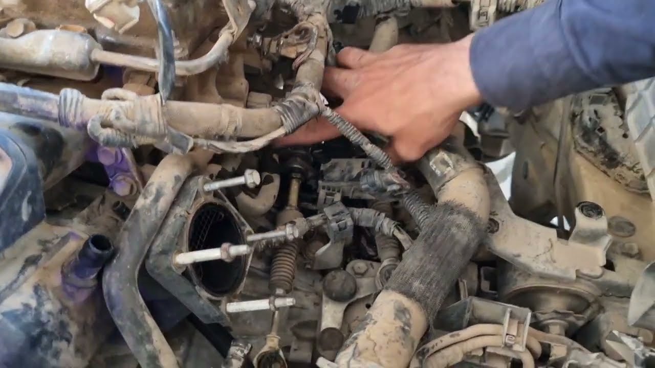 فێرکاری کردنەوەی مەکینەی تۆیۆتا کرۆلا بەشی ١ engine toyota crolla