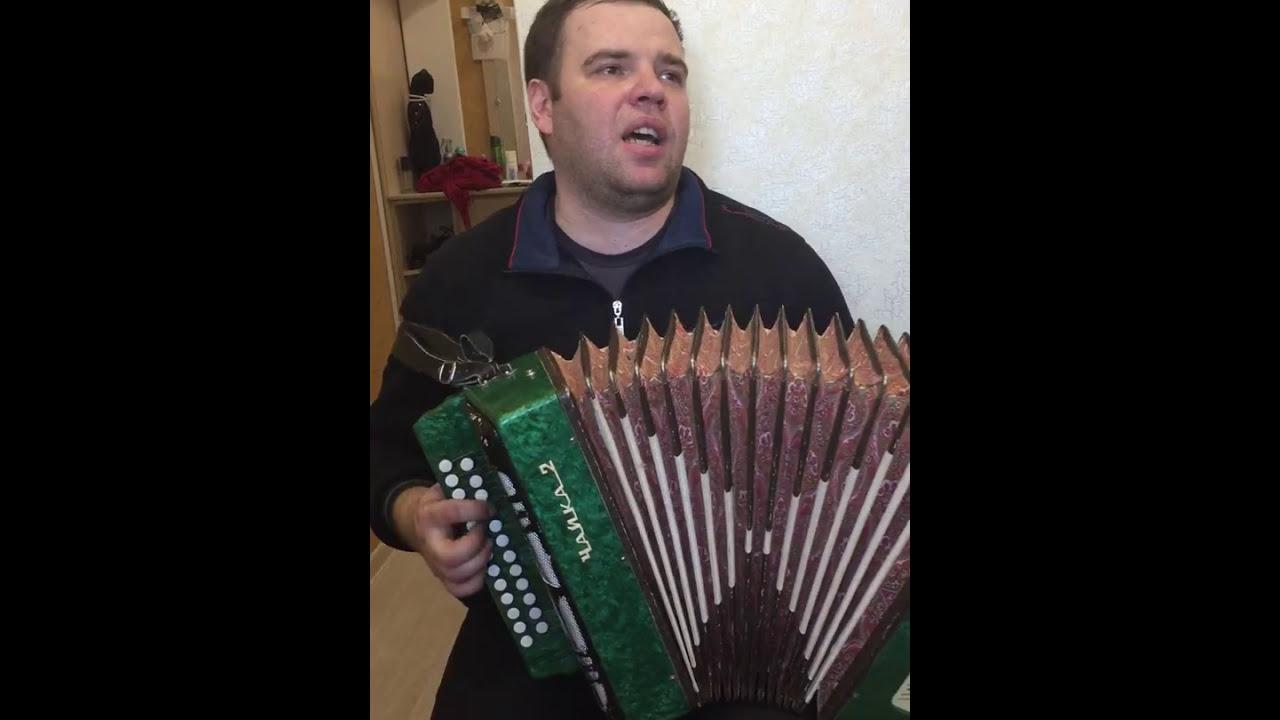А над лагерем ночь (А.Кобяков) - исполняет Сергей Никулин