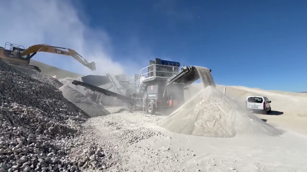 Tertiary impactor crushes limestone and produce sand