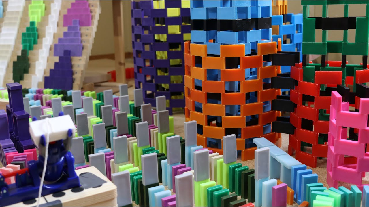 Domino Rally 13