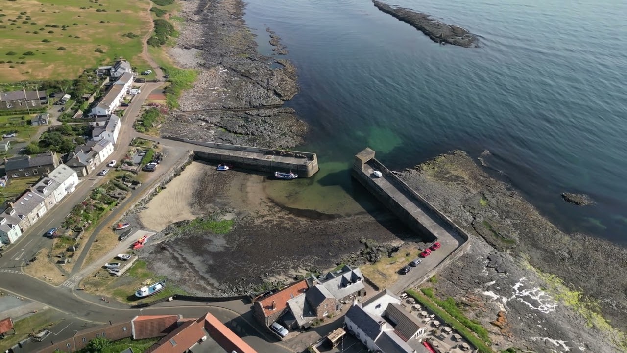 Dunstanburgh Castle Craster Village Harbour 4k