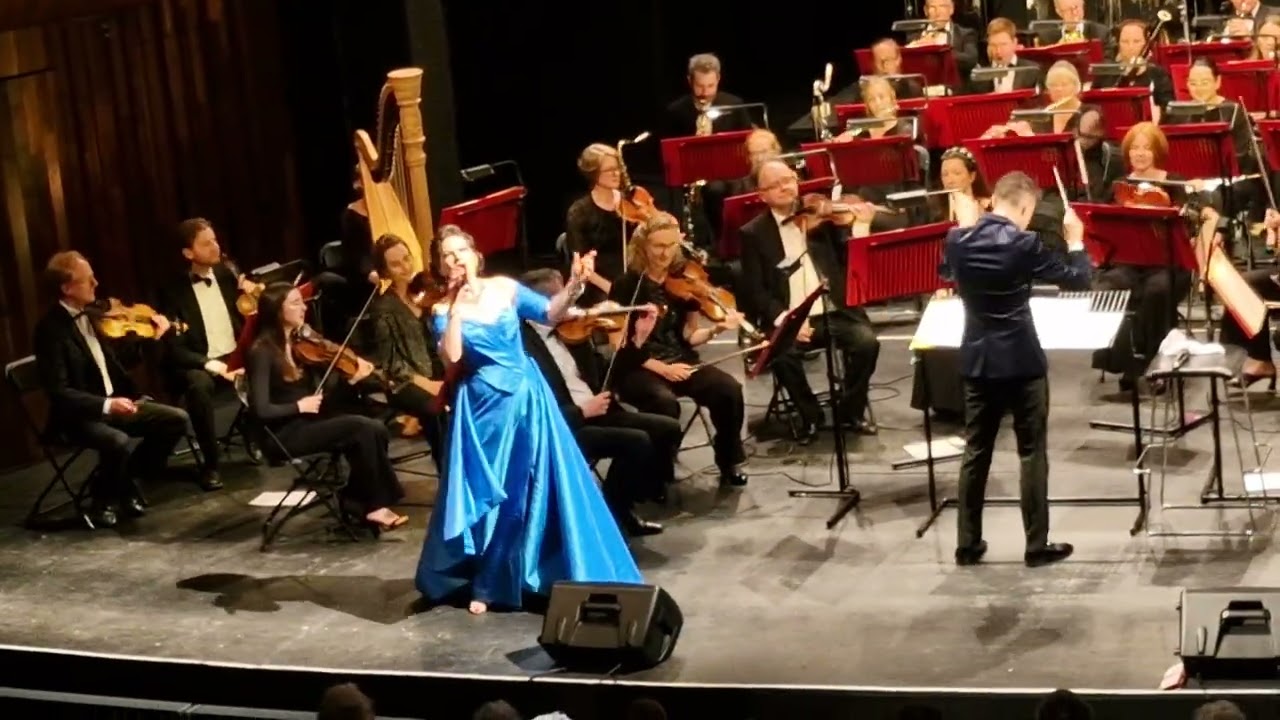 Joan Ellison & Niall Kinsella Orchestra Wexford 