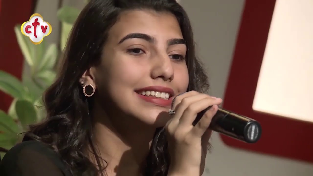 مريتيا بإحساس جميل جدًا ترنم لنا ترنيمة هارمي كل اتكالي عليك  | برنامج عم بشارة على الهوا