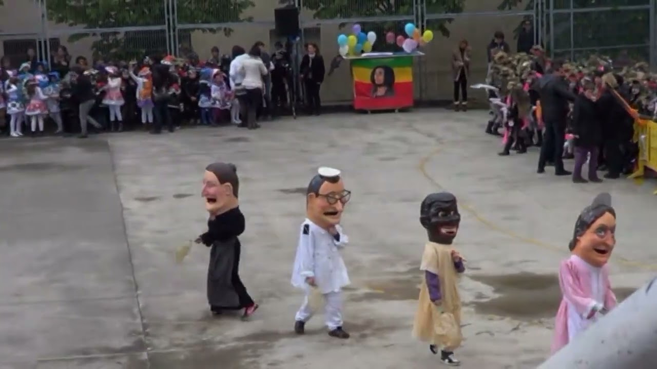 2013 Bermeoko erraldoien konpartsa