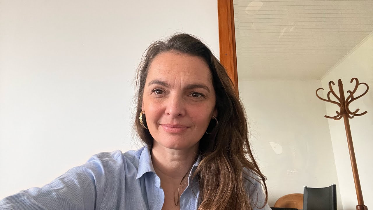 La justice se prononce en votre faveur , bcp d’émotions, 1 père ou gd père est là très présent.  