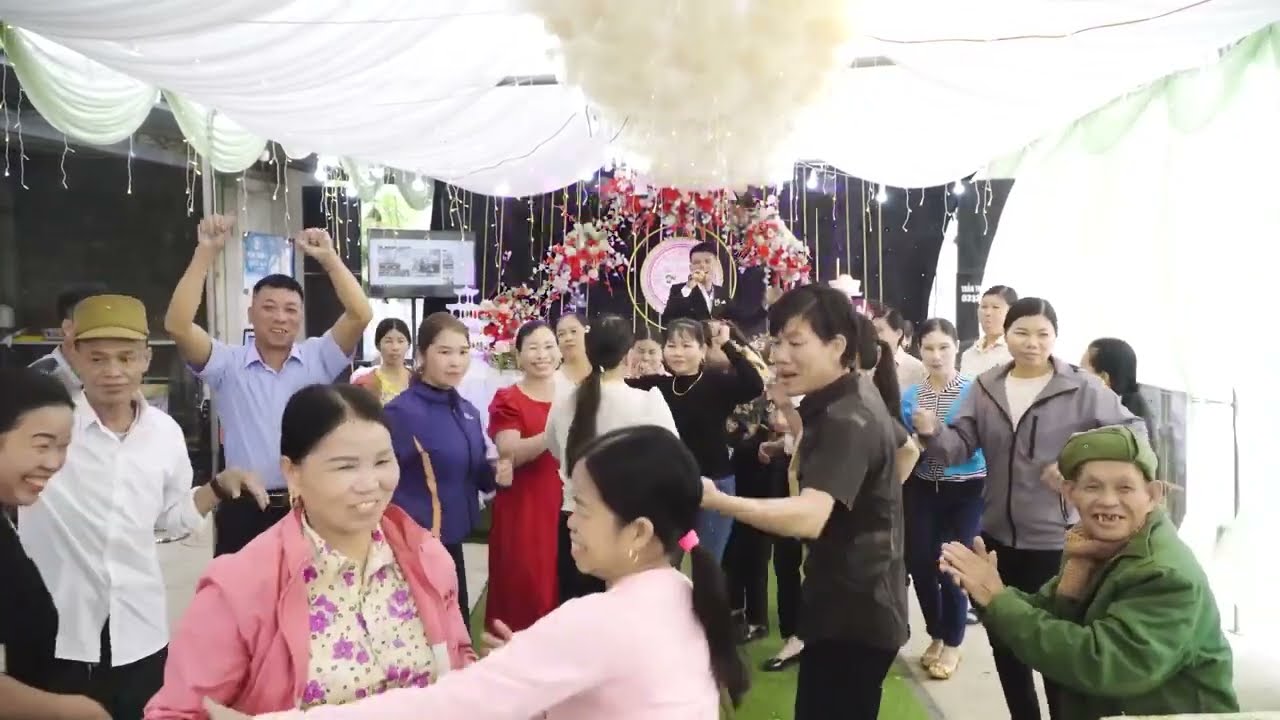 Đêm Trăng Tình Yêu Remix | Anh Tuấn Cover Đám Cưới | Quẩy Cực Hay Cùng Bà Con Dân Bản