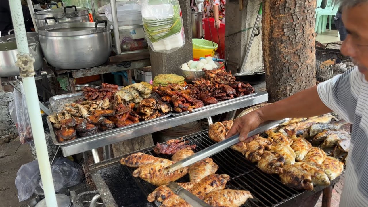Lunch at Wat Phnom + Chbar Ampov Street Foods, Cambodia