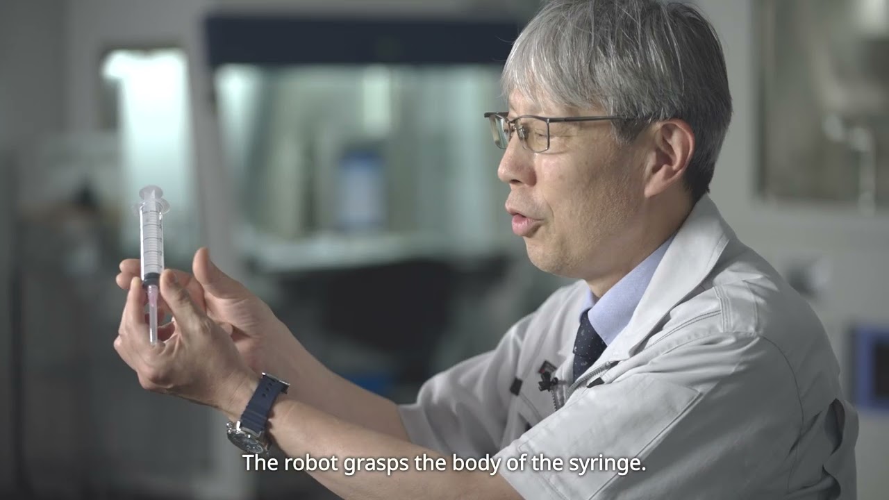 Kawasaki MC Series Robot_Pharmaceutical Manufacturing_Anti-Cancer Drug System 