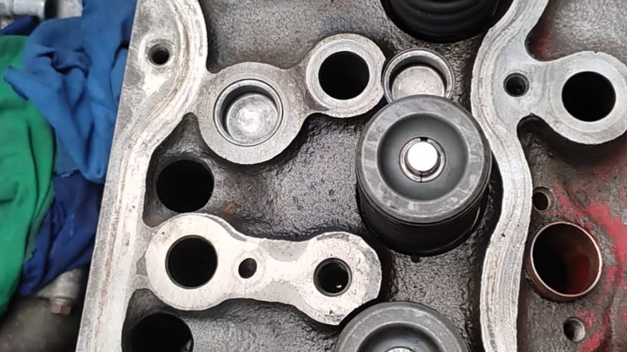EM100 Hino engine fithing all ok