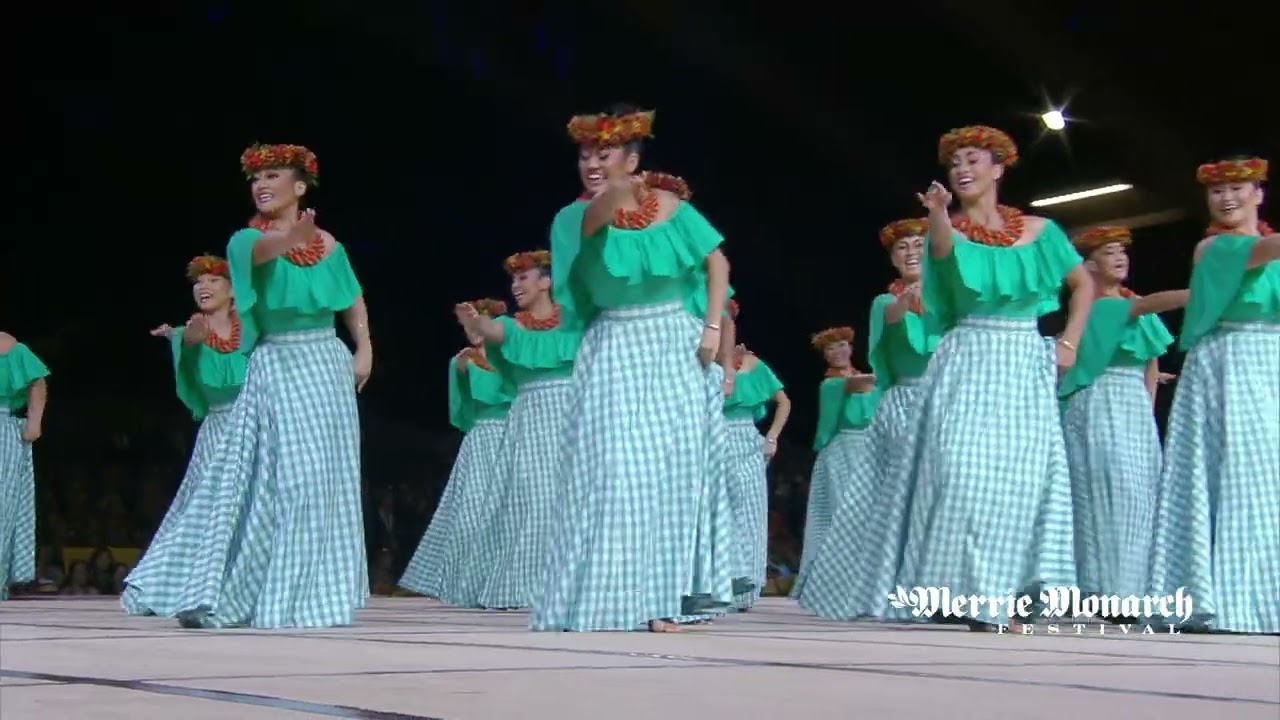 Hālau Hula Ka Lehua Tuahine • Kumu Ka‘ilihiwa Vaughan-Darval