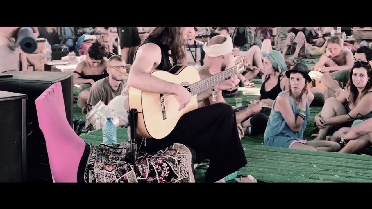 Estas Tonne LIVE @ Boom Festival 