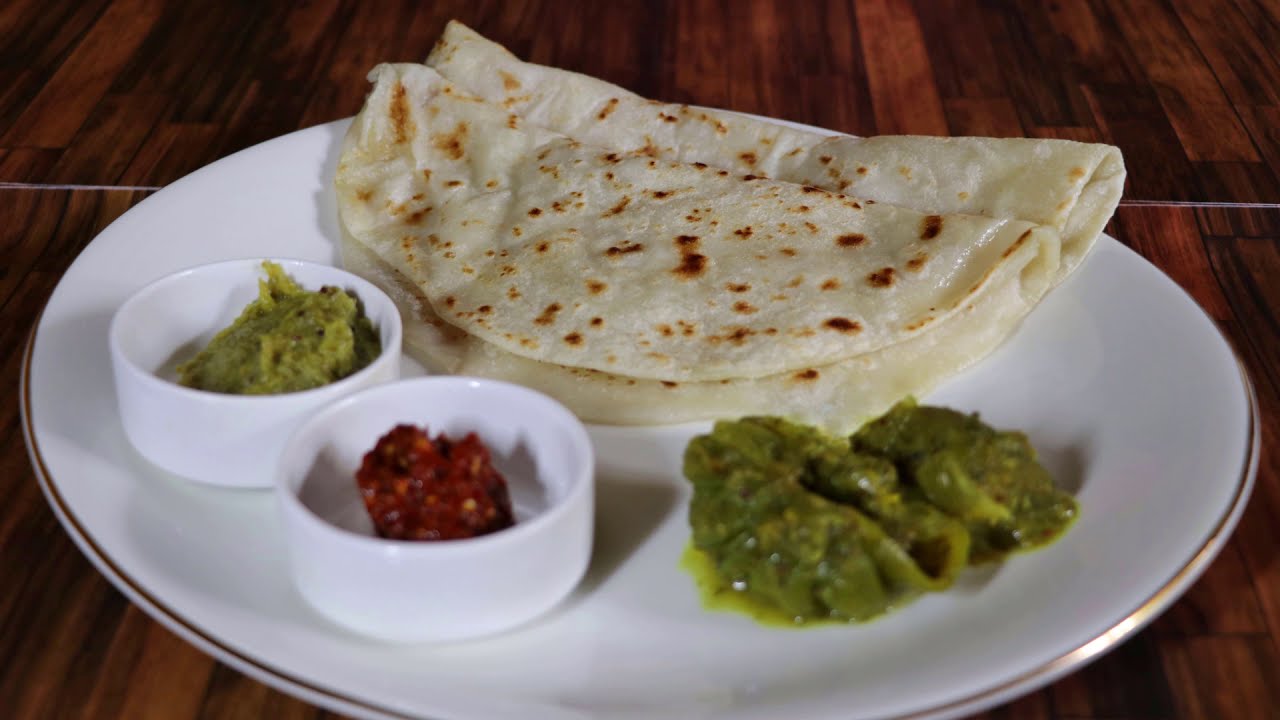 ಮೃದುವಾದ ಬಿಳಿ ಹೋಳಿಗೆ | Bili Holige | Stuffed Rice Flour Soft Paratha | Karnataka Recipes