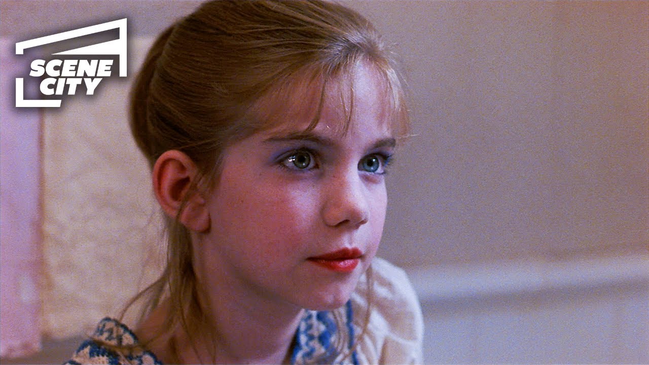 My Girl: Do You Think I'm Pretty? (Anna Chlumsky, Jamie Lee Curtis)